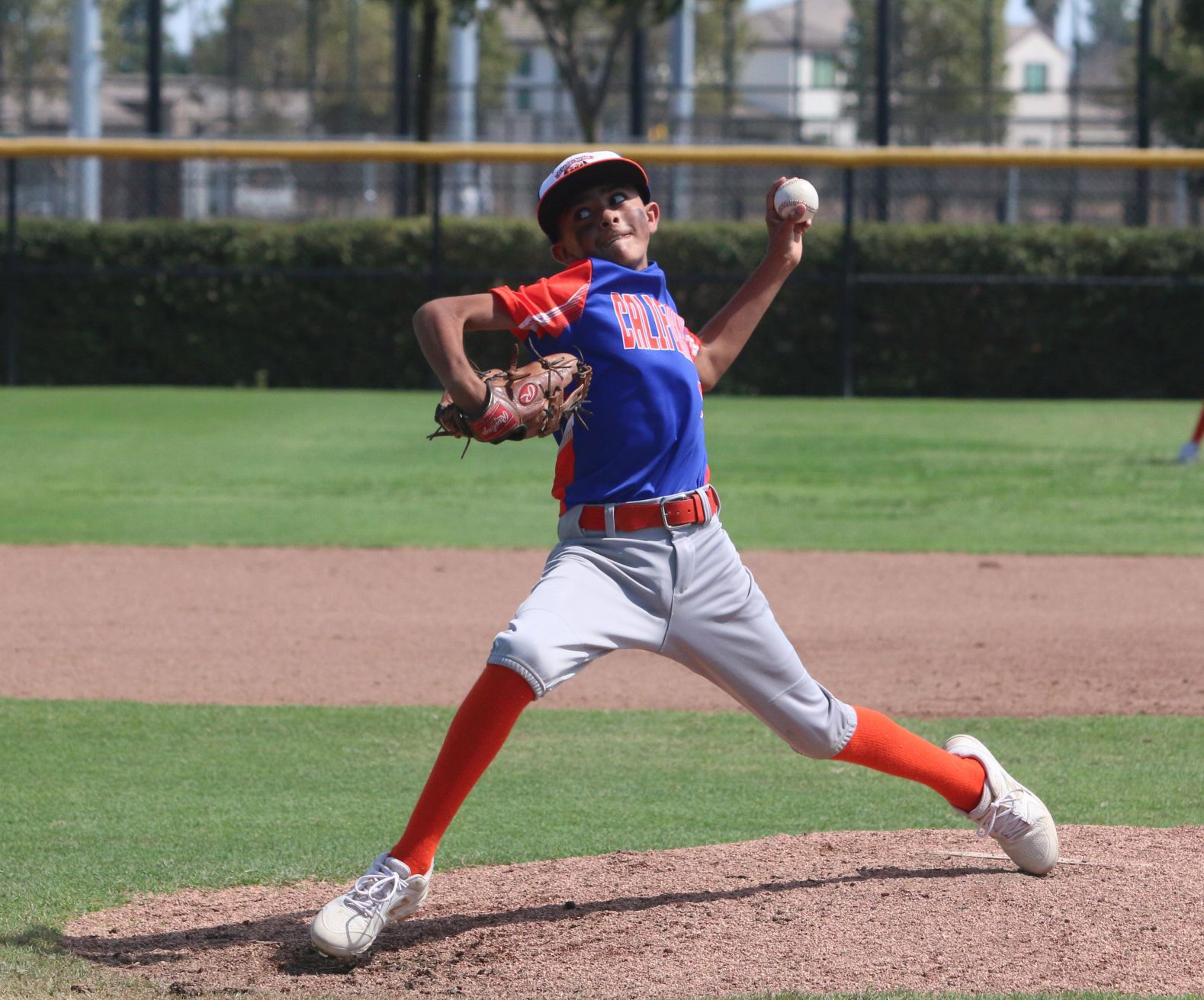 Hilyard shuts the door, Central California holds on late